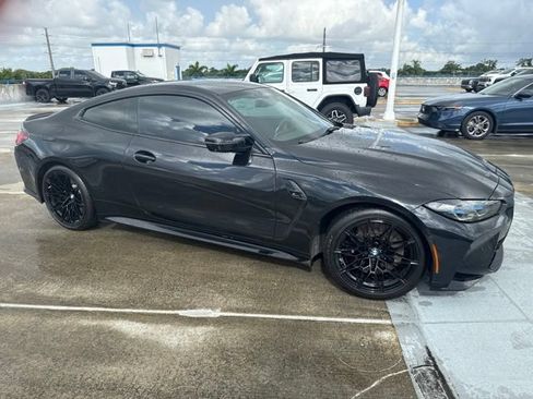 Used 2021 BMW M4 Competition w/ Executive Package RWD image 13