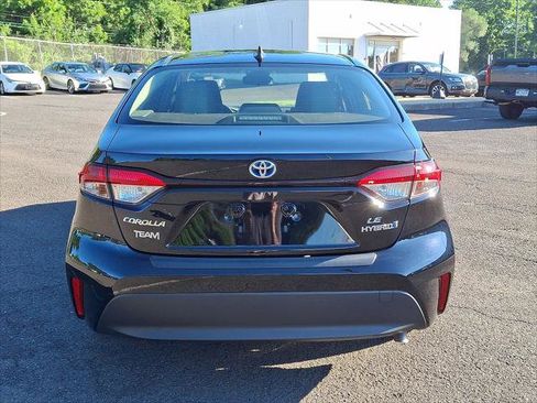 Certified 2024 Toyota Corolla LE FWD image 24