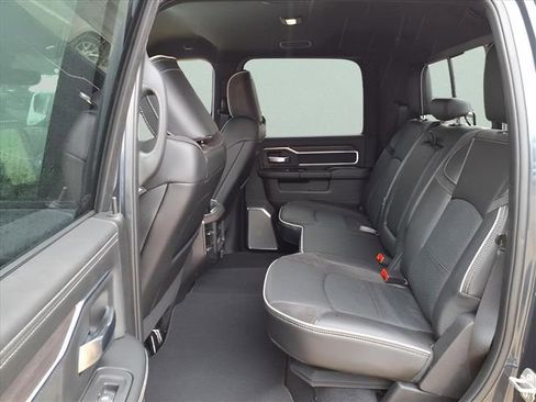 New 2026 RAM 2500 Laramie AWD/4WD image 7