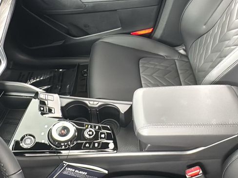 New 2025 Kia Sportage X-Line image 33