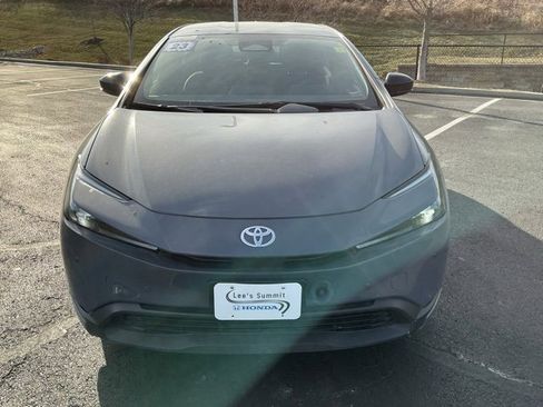 Used 2023 Toyota Prius LE image 9