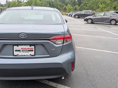 Used 2026 Toyota Corolla LE FWD image 8