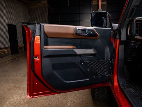 Used 2022 Ford Bronco Outer Banks w/ Sasquatch Package image 36