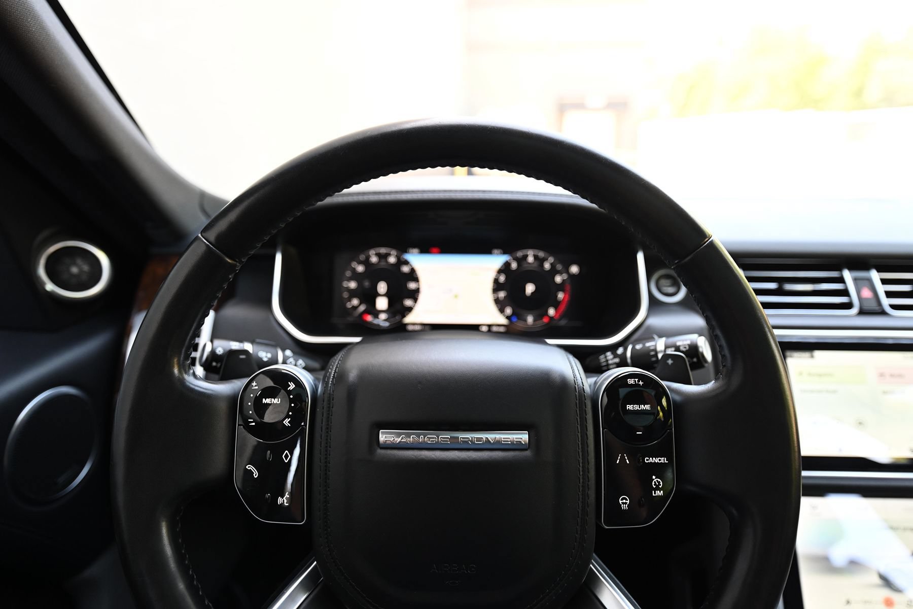 Used 2020 Land Rover Range Rover HSE AWD/4WD image 31