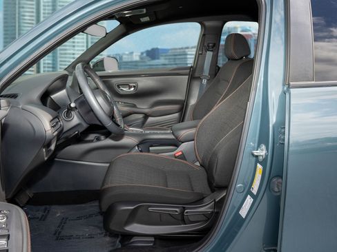 Certified 2023 Honda HR-V Sport image 15