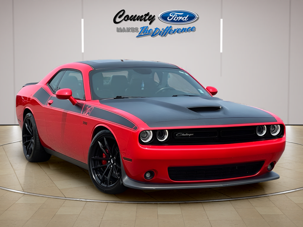 Used 2020 Dodge Challenger R/T Scat Pack w/ T/A Package RWD image 1