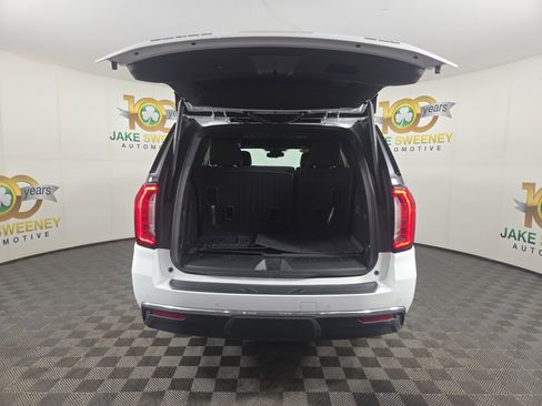 Certified 2024 GMC Yukon SLT w/ Max Trailering Package AWD/4WD image 33