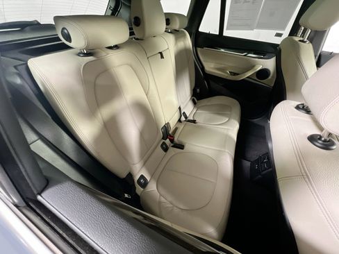 Used 2021 BMW X1 xDrive28i w/ Premium Package image 26