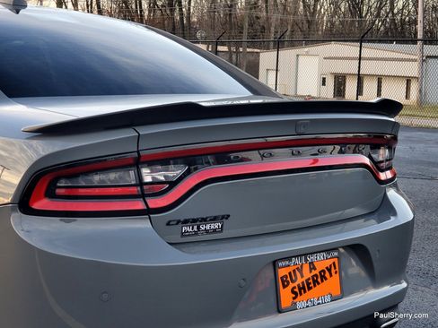Used 2023 Dodge Charger SXT w/ Blacktop Package image 15