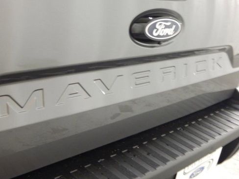 New 2025 Ford Maverick XLT w/ XLT Luxury Package image 6