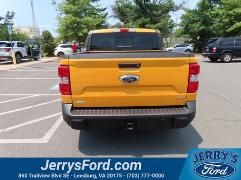 Certified 2022 Ford Maverick XLT w/ Equipment Group 300A Standard AWD/4WD image 6