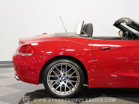 Used 2013 BMW Z4 sDrive35i RWD image 30