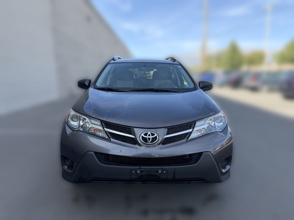 Used 2013 Toyota RAV4 LE AWD/4WD image 9
