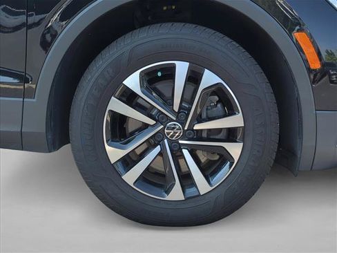 Certified 2023 Volkswagen Tiguan S FWD image 4