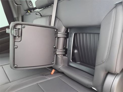 New 2025 GMC Sierra 2500 SLT w/ SLT Premium Package image 21