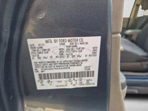 Used 2012 Ford Escape XLS AWD/4WD image 16