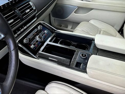 Used 2023 Lincoln Navigator Black Label AWD/4WD image 20