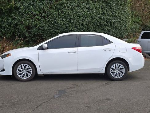 Used 2019 Toyota Corolla LE image 6