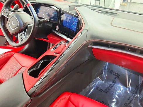 Used 2022 Chevrolet Corvette Stingray Premium Cpe w/ Z51 Performance Package image 35