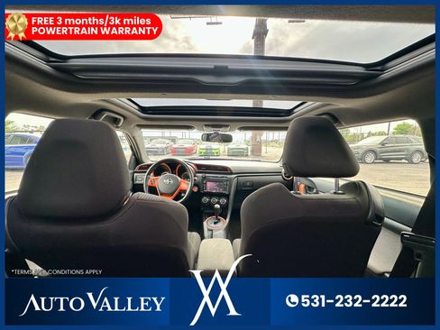 Used 2015 Scion tC FWD image 20