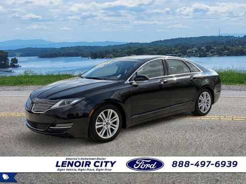 Used 2016 Lincoln MKZ image 7