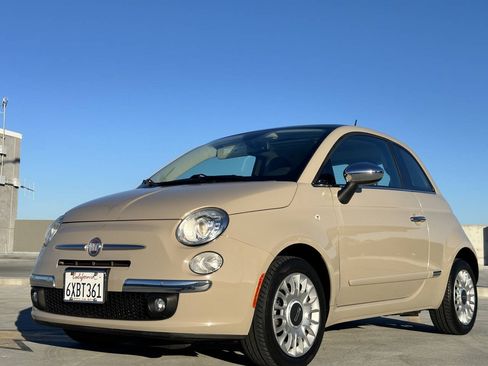 Used 2012 FIAT 500 Lounge w/ Convenience Group FWD image 1