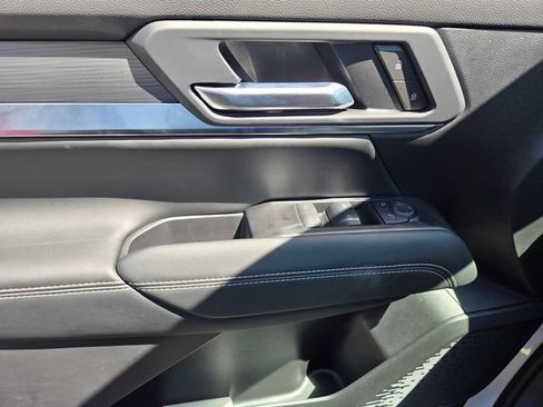 New 2027 GMC Terrain Elevation w/ Black Edition FWD image 12