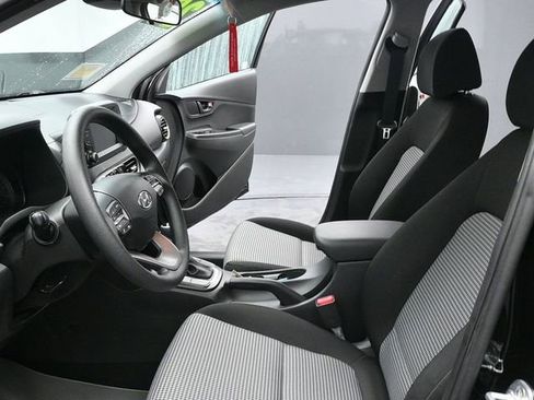 Used 2020 Hyundai Kona SE image 18