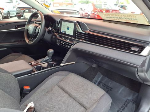Used 2025 Toyota Camry LE FWD image 23