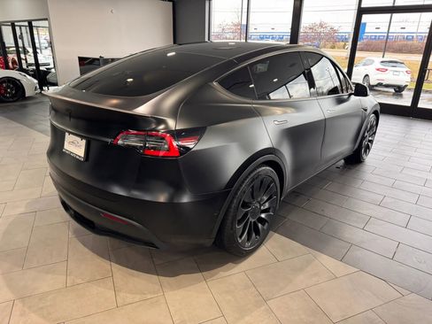 Used 2021 Tesla Model Y Performance image 5