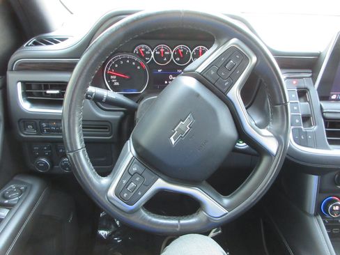 Used 2021 Chevrolet Suburban Z71 AWD/4WD image 37