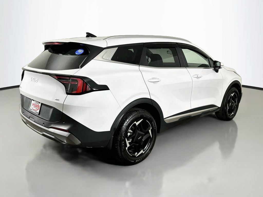 Certified 2026 Kia Sportage EX AWD/4WD image 18