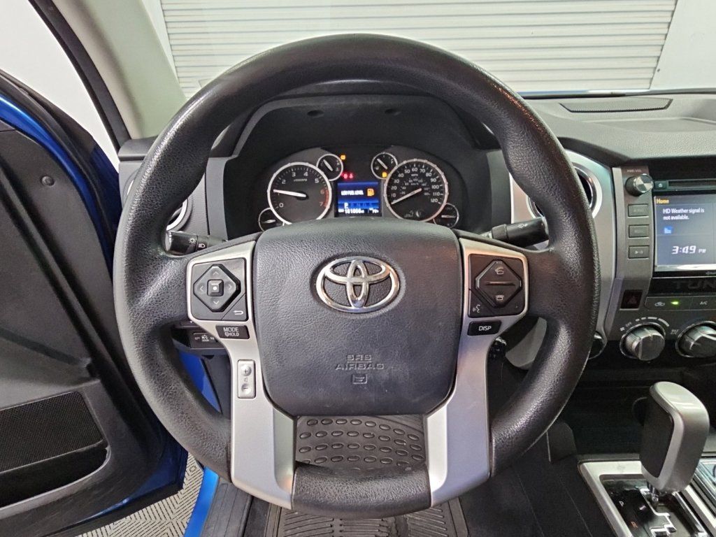 Used 2017 Toyota Tundra SR5 w/ SR5 Upgrade Package AWD/4WD image 23