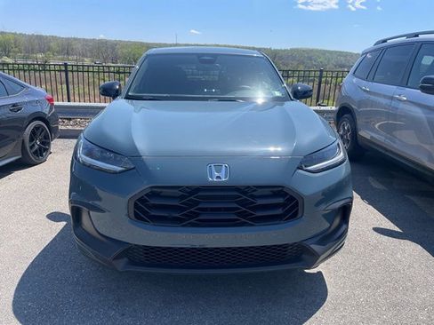 Certified 2026 Honda HR-V Sport image 2