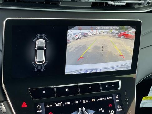 New 2025 Maserati Grecale Modena image 14