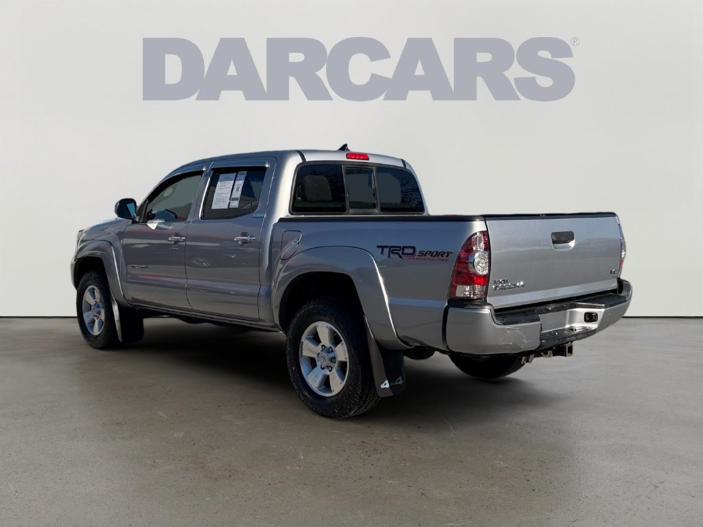 Used 2015 Toyota Tacoma 4x4 Double Cab w/ TRD Sport Package image 5