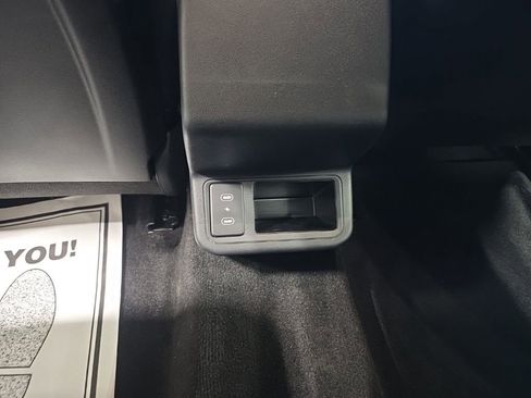 Certified 2025 Kia K4 LXS FWD image 13