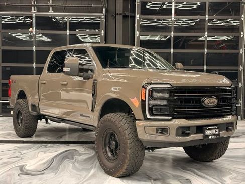 Used 2026 Ford F350 Platinum w/ Platinum Plus Package AWD/4WD image 1
