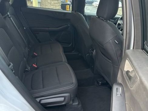 Used 2025 Ford Escape Active image 23