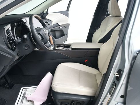 Used 2023 Lexus RX 350 FWD image 29