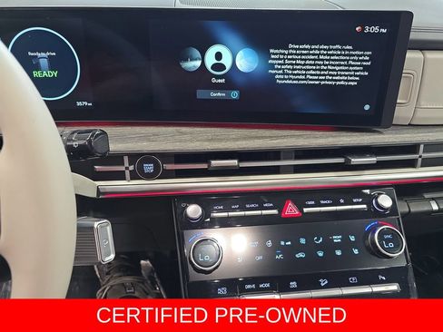 Certified 2026 Hyundai Santa Fe Limited AWD/4WD image 20