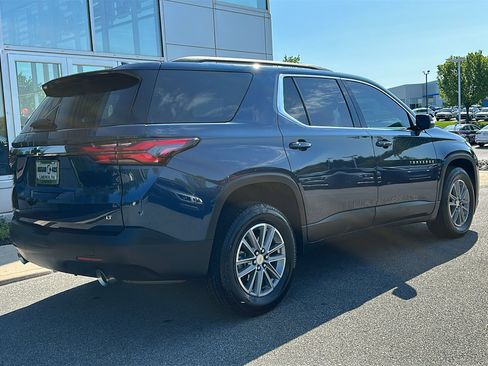 Used 2023 Chevrolet Traverse LT w/ LPO, Floor Liner Package AWD/4WD image 8