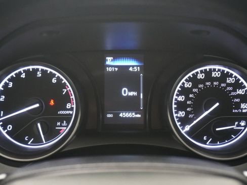 Used 2023 Toyota Camry SE FWD image 17