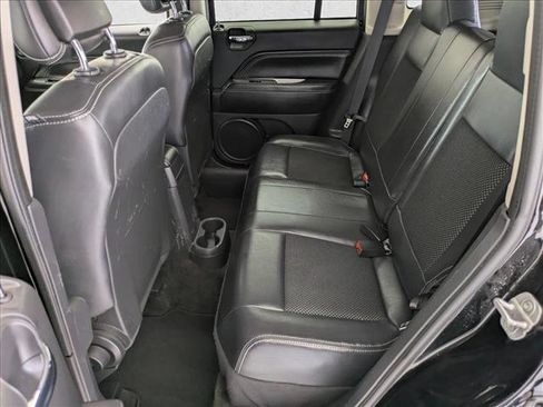 Used 2014 Jeep Compass Latitude image 17