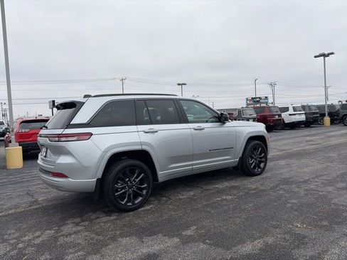 New 2026 Jeep Grand Cherokee Limited Reserve image 5