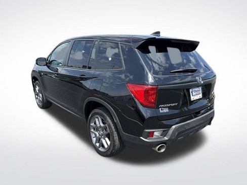 Used 2023 Honda Passport EX-L image 3
