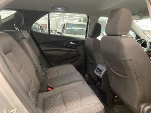 Used 2018 Chevrolet Equinox LT AWD/4WD image 12