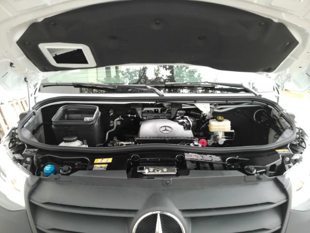 Used 2026 Mercedes-Benz Sprinter 2500 image 43