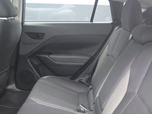 Used 2025 Subaru Crosstrek 2.0i Premium image 8