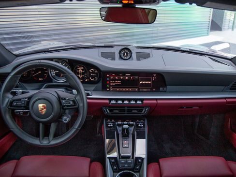 Certified 2024 Porsche 911 Carrera S RWD image 21